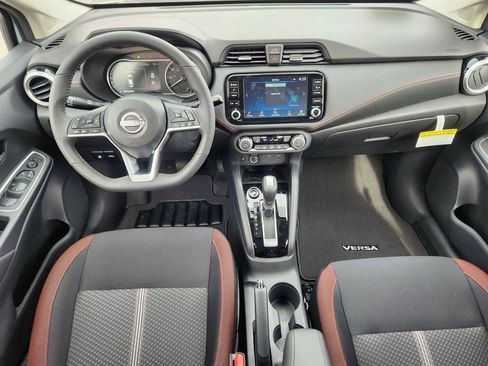 New 2025 Nissan Versa SR w/ Trunk Package FWD image 16