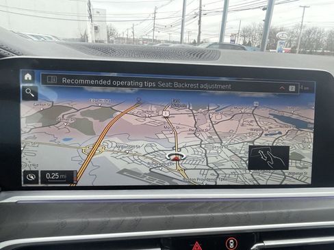 Used 2022 BMW X7 M50i w/ Cold Weather Package image 19