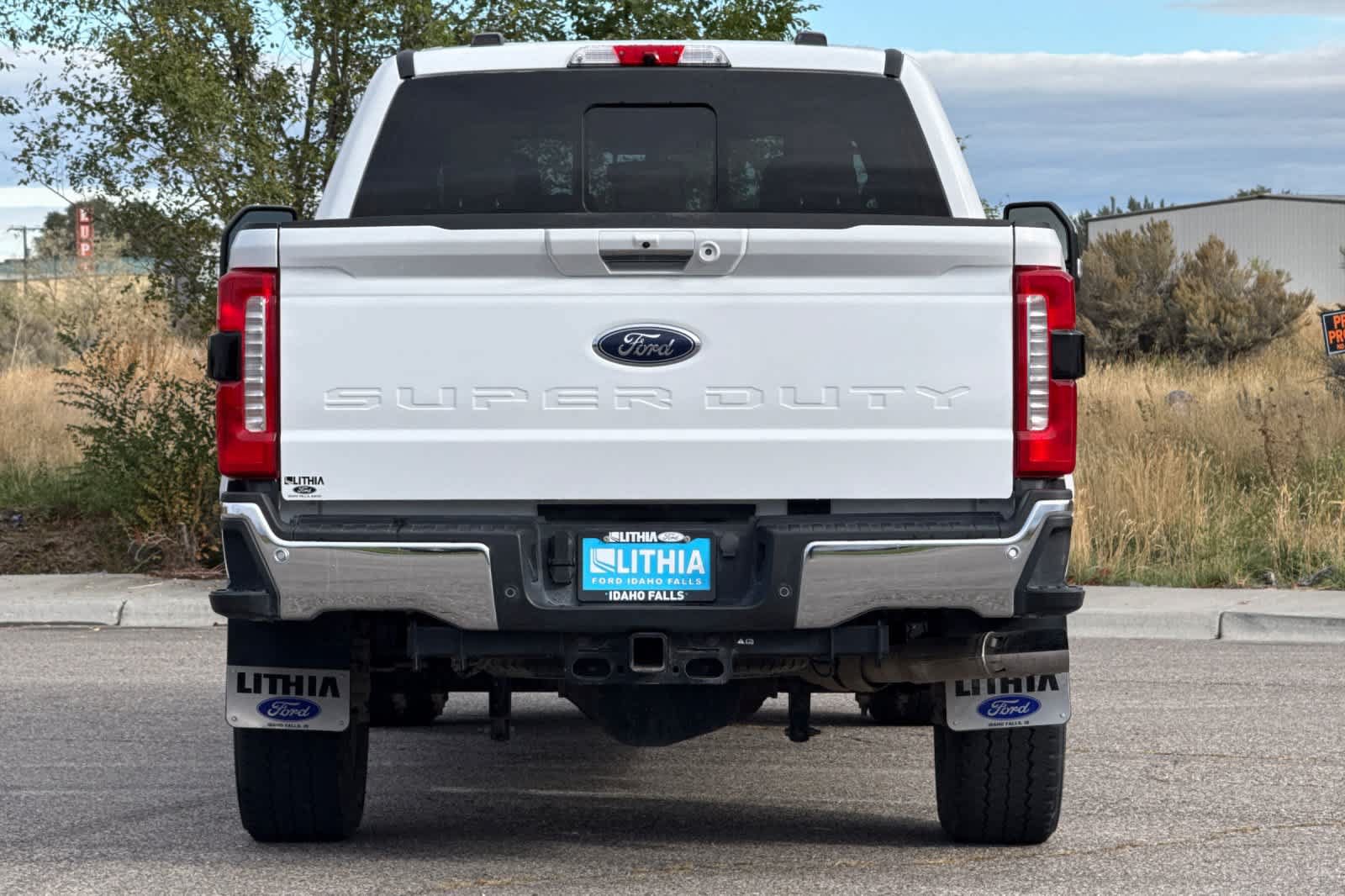 Certified 2024 Ford F350 Lariat w/ Chrome Package AWD/4WD image 7