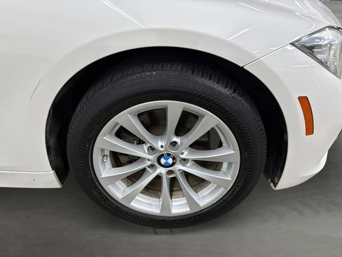 Used 2016 BMW 320i Sedan image 17