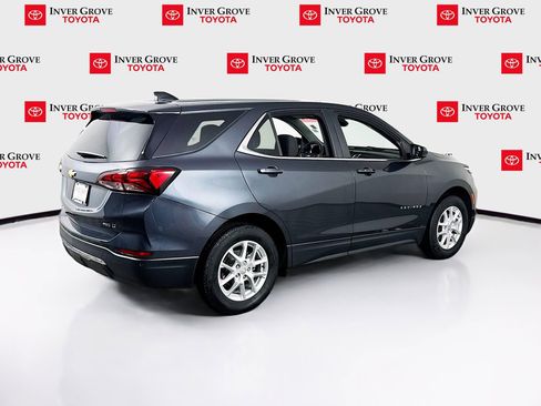 Used 2023 Chevrolet Equinox LT image 5