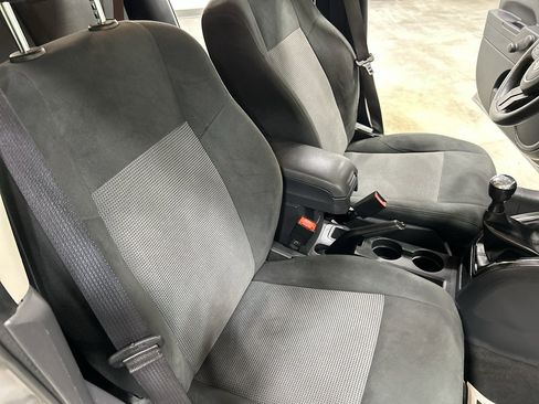 Used 2016 Jeep Patriot Sport image 33