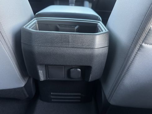 New 2026 Toyota Tacoma SR5 image 7