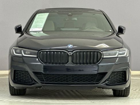 Certified 2023 BMW 530e w/ M Sport Package image 5