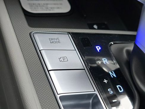 New 2026 Hyundai Elantra SEL Sport Premium FWD image 9