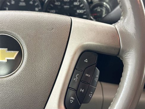 Used 2012 Chevrolet Silverado 1500 LT image 17
