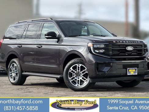New 2026 Ford Expedition Active AWD/4WD image 1