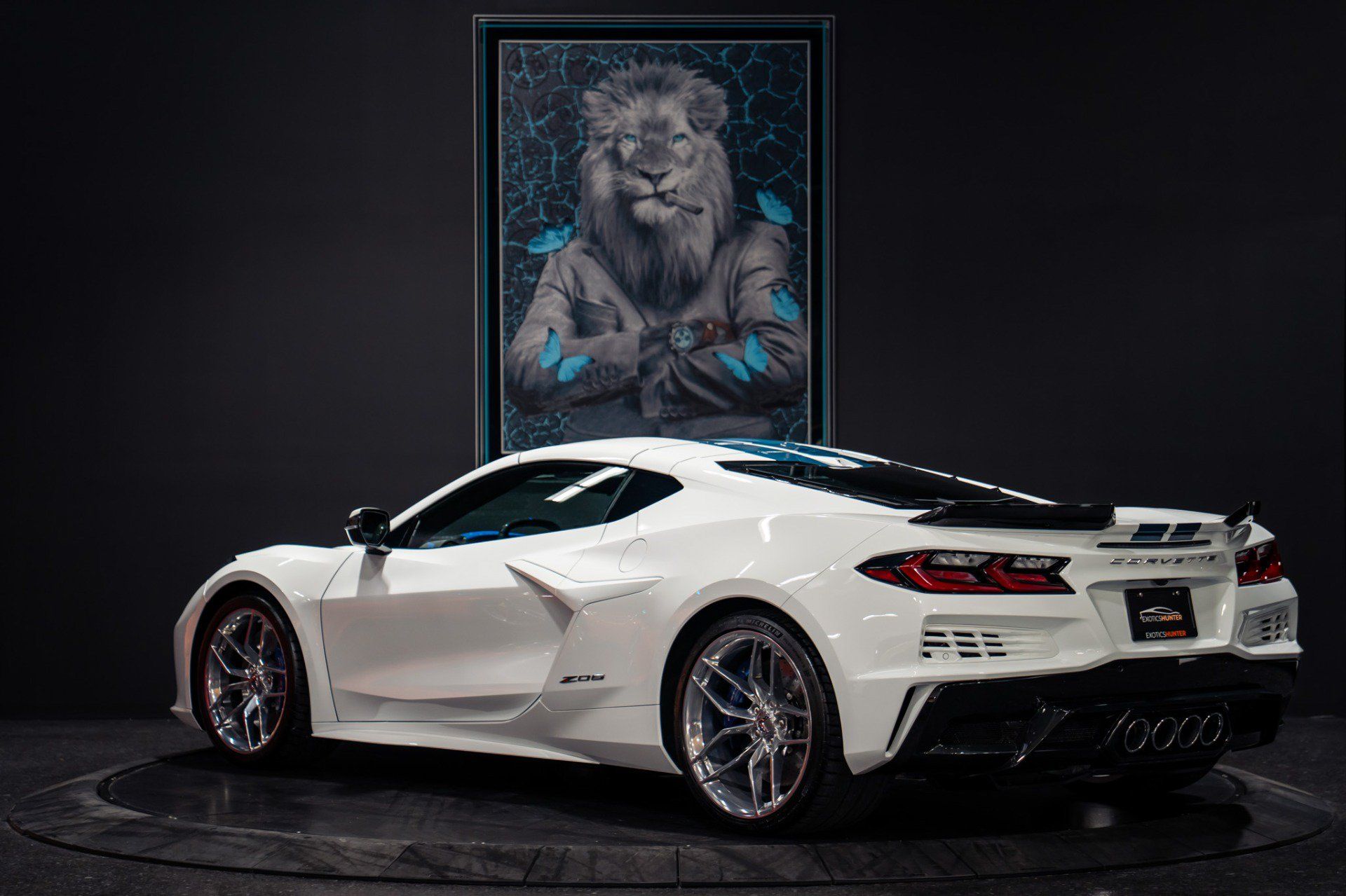 Used 2026 Chevrolet Corvette Z06 w/ Chrome Exterior Badge Package RWD image 55