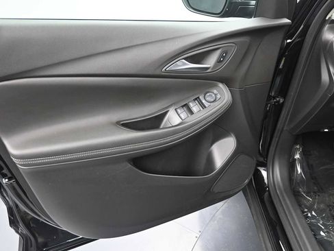 Used 2024 Buick Encore GX Preferred AWD/4WD image 9