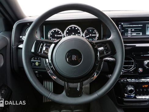 Used 2023 Rolls-Royce Phantom Sedan w/ The Phantom Package image 29