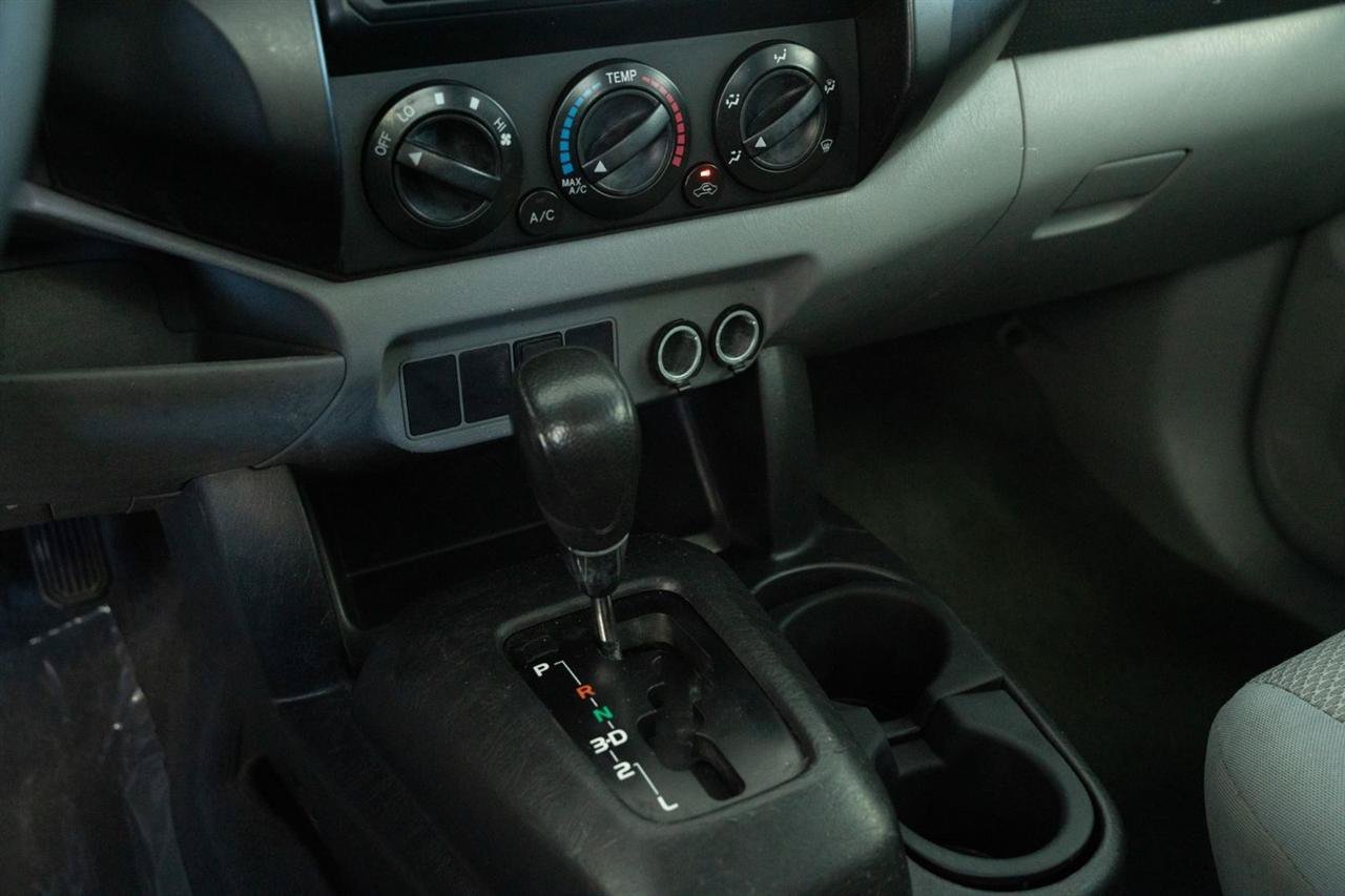 Used 2013 Toyota Tacoma 2WD Regular Cab image 15