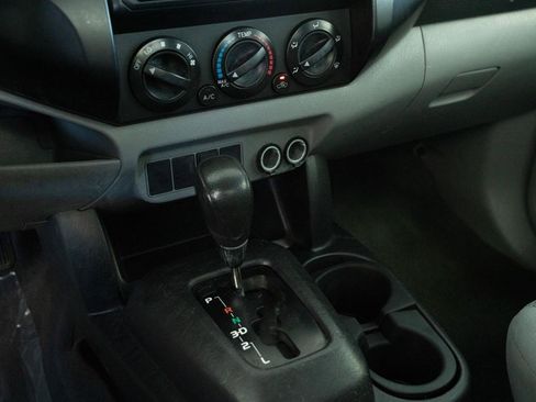 Used 2013 Toyota Tacoma 2WD Regular Cab image 15