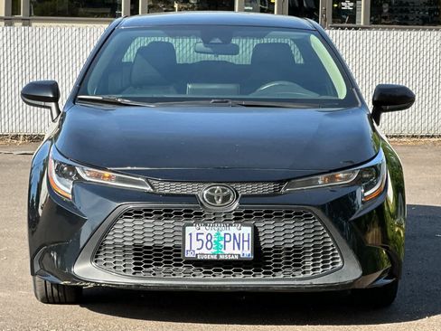 Used 2021 Toyota Corolla LE FWD image 10