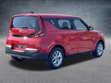 Used 2020 Kia Soul S image 3