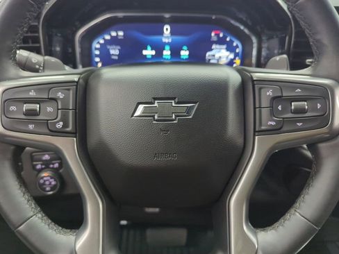 Used 2023 Chevrolet Silverado 1500 LT Trail Boss AWD/4WD image 12