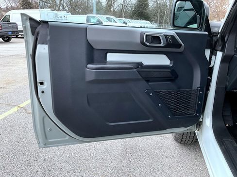 Used 2024 Ford Bronco Big Bend image 10