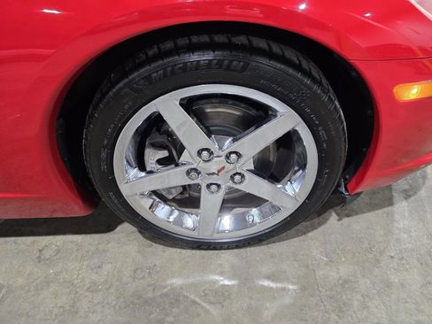 Used 2007 Chevrolet Corvette Convertible w/ Preferred Equipment Group image 20