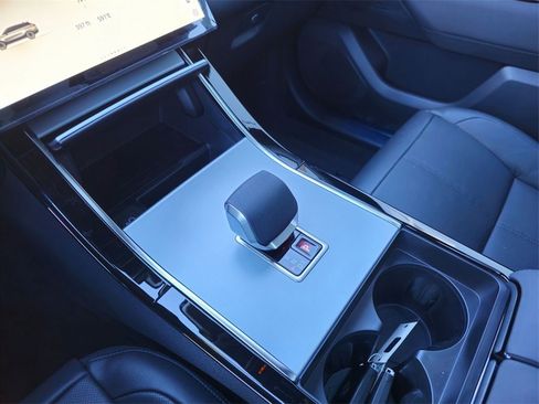 New 2025 Land Rover Range Rover Velar S image 16