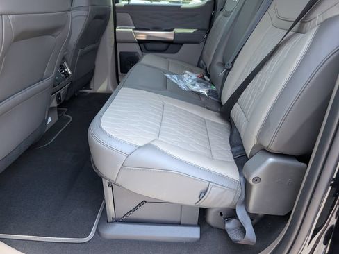 New 2026 Ford F450 Platinum w/ Platinum Plus Package AWD/4WD image 6