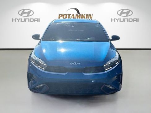 Used 2022 Kia Forte GT-Line FWD image 2