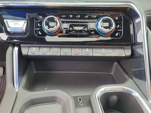 New 2026 GMC Sierra 2500 Denali Ultimate image 34