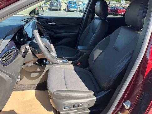 Certified 2023 Buick Encore GX Preferred w/ Cold Weather Comfort Package AWD/4WD image 9