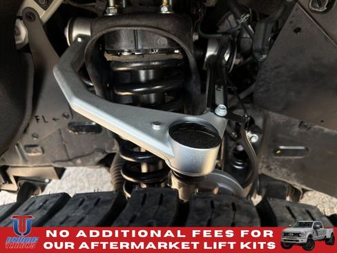 Used 2024 Toyota Tundra Limited AWD/4WD image 11