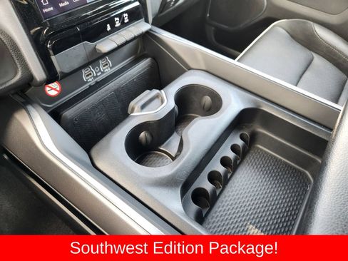 Used 2025 RAM 1500 Laramie AWD/4WD image 30