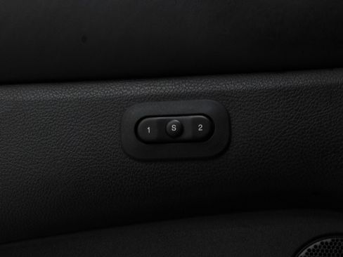 Used 2016 Jeep Grand Cherokee Overland w/ Advanced Technology Group image 33