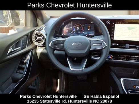 New 2026 Chevrolet Equinox LT w/ Convenience Package II FWD image 22