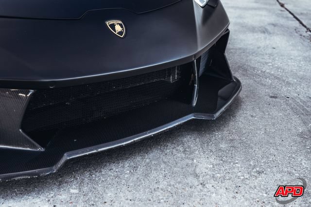 Used 2019 Lamborghini Huracan LP 580-2 RWD image 27