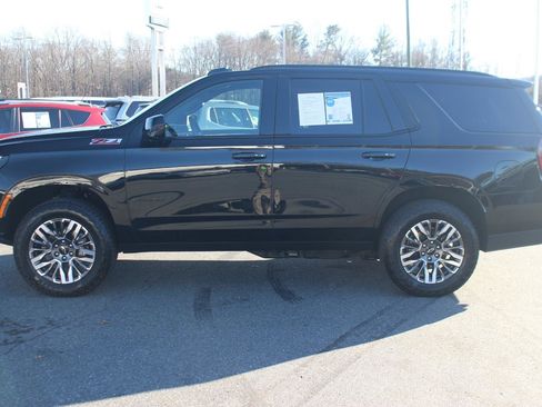 Used 2025 Chevrolet Tahoe Z71 image 4