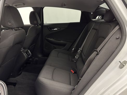 Used 2024 Chevrolet Malibu LT image 24