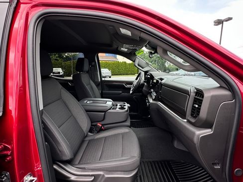 Used 2025 Chevrolet Silverado 1500 RST w/ LPO, Dark Essentials Package AWD/4WD image 13