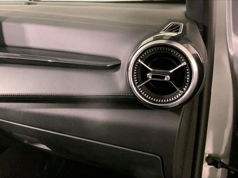 Used 2025 Chevrolet Equinox LT image 16