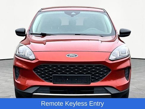 Used 2020 Ford Escape S image 3