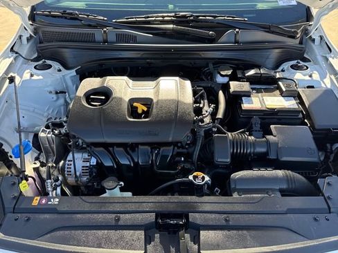 Used 2024 Kia Forte LXS image 27