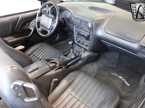 Used 2000 Chevrolet Camaro Z28 image 22