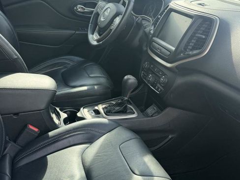 Used 2016 Jeep Cherokee Limited FWD image 14