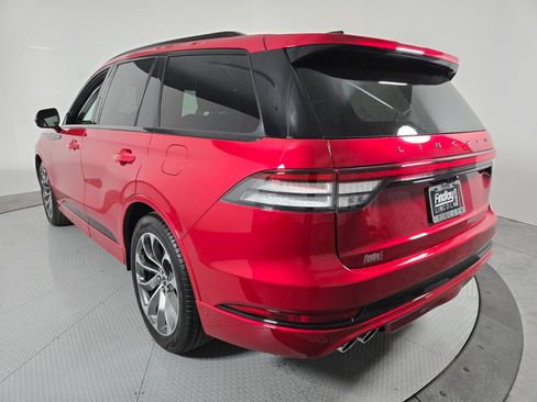 New 2026 Lincoln Aviator 2WD w/ Jet Appearance Package image 7