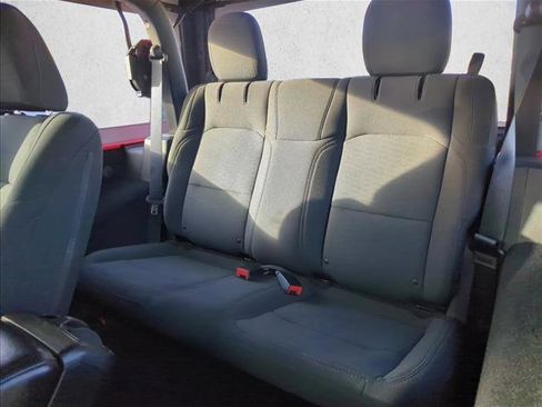 Used 2018 Jeep Wrangler Sport image 18
