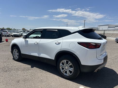 Used 2022 Chevrolet Blazer LT FWD image 3
