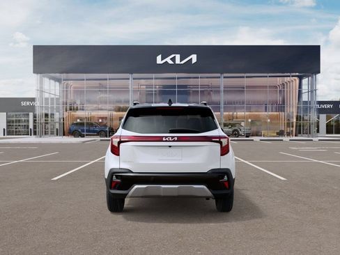 Certified 2026 Kia Seltos S FWD image 5