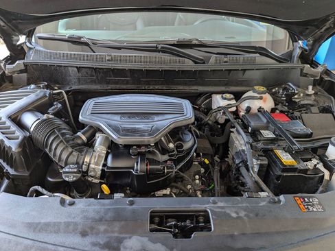 Used 2023 Cadillac XT6 Premium Luxury image 41