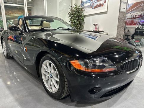 Used 2003 BMW Z4 2.5i RWD image 17