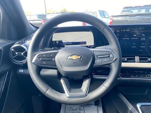 New 2026 Chevrolet Equinox LT w/ Convenience Package II AWD/4WD image 20