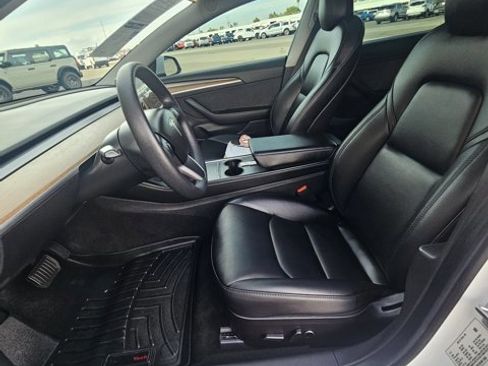 Used 2022 Tesla Model 3 Long Range image 13
