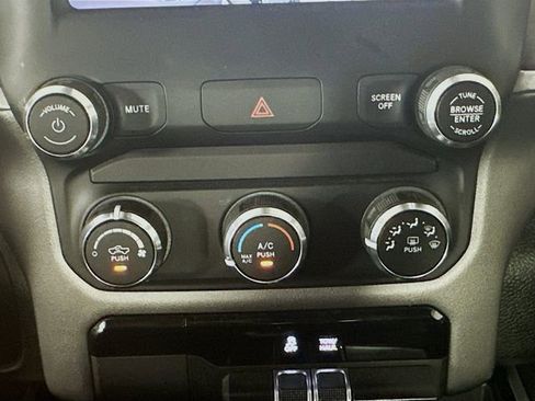 Used 2022 RAM 1500 Lone Star RWD image 16