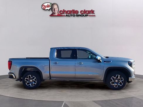 Used 2024 GMC Sierra 1500 SLE RWD image 6