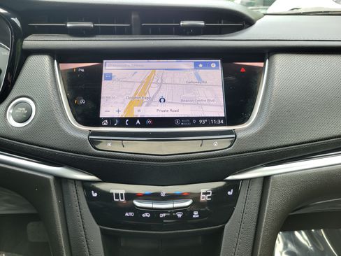 Used 2024 Cadillac XT5 Premium Luxury FWD image 10